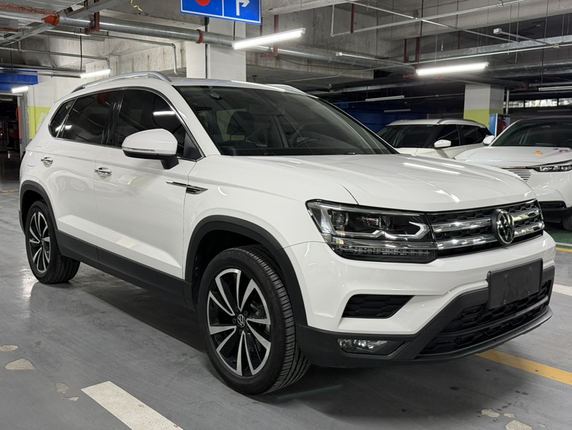 Volkswagen Tharu 2022 car image #3