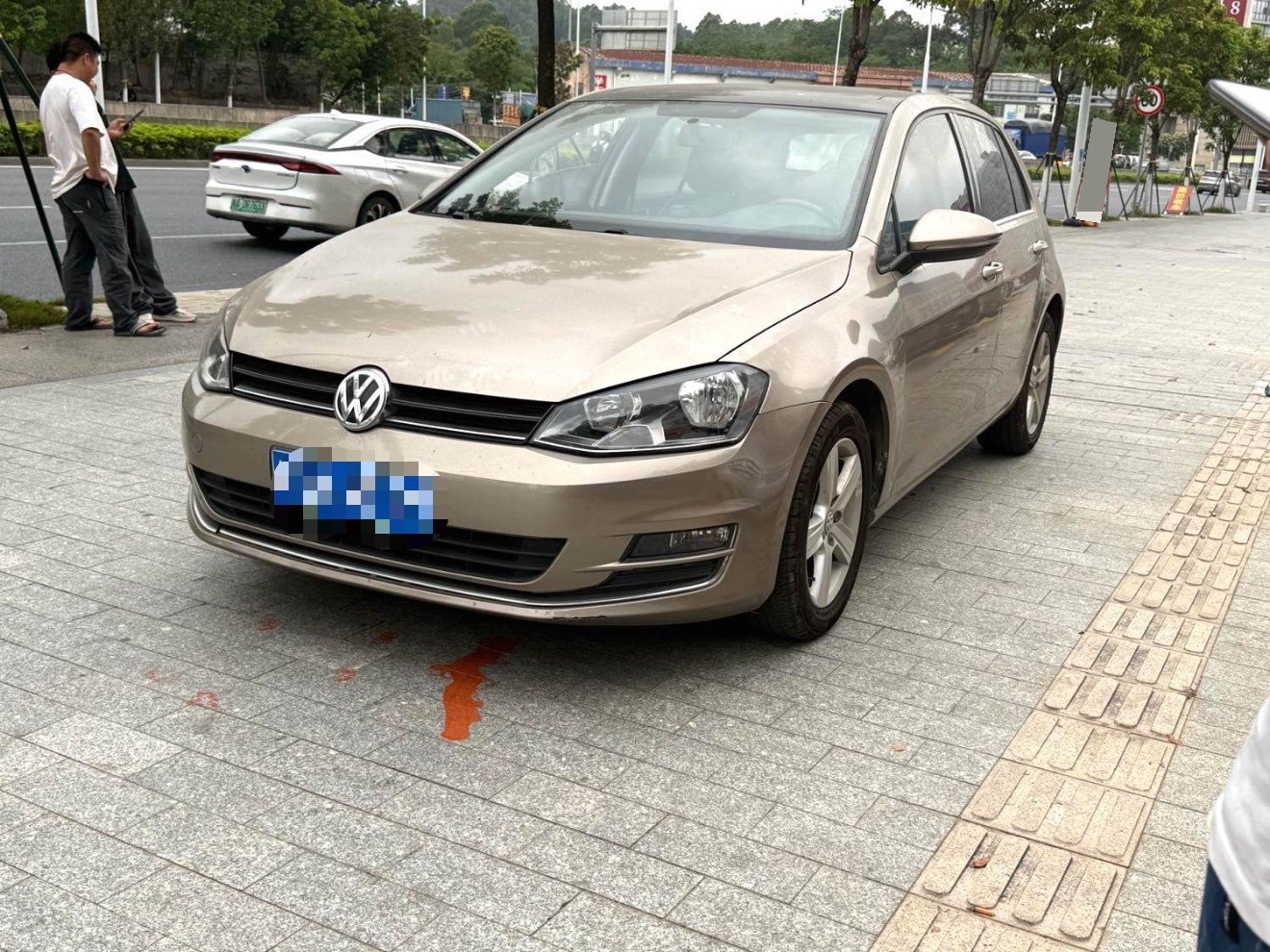 Volkswagen Golf 2015 Volkswagen Golf 2015 car image
