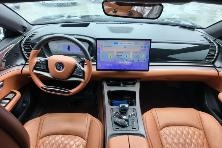 BYD Han 2022 car image #10