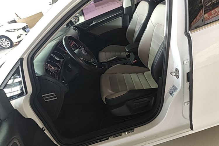 Volkswagen Golf 2017 #19 Volkswagen Golf 2017 car image #19