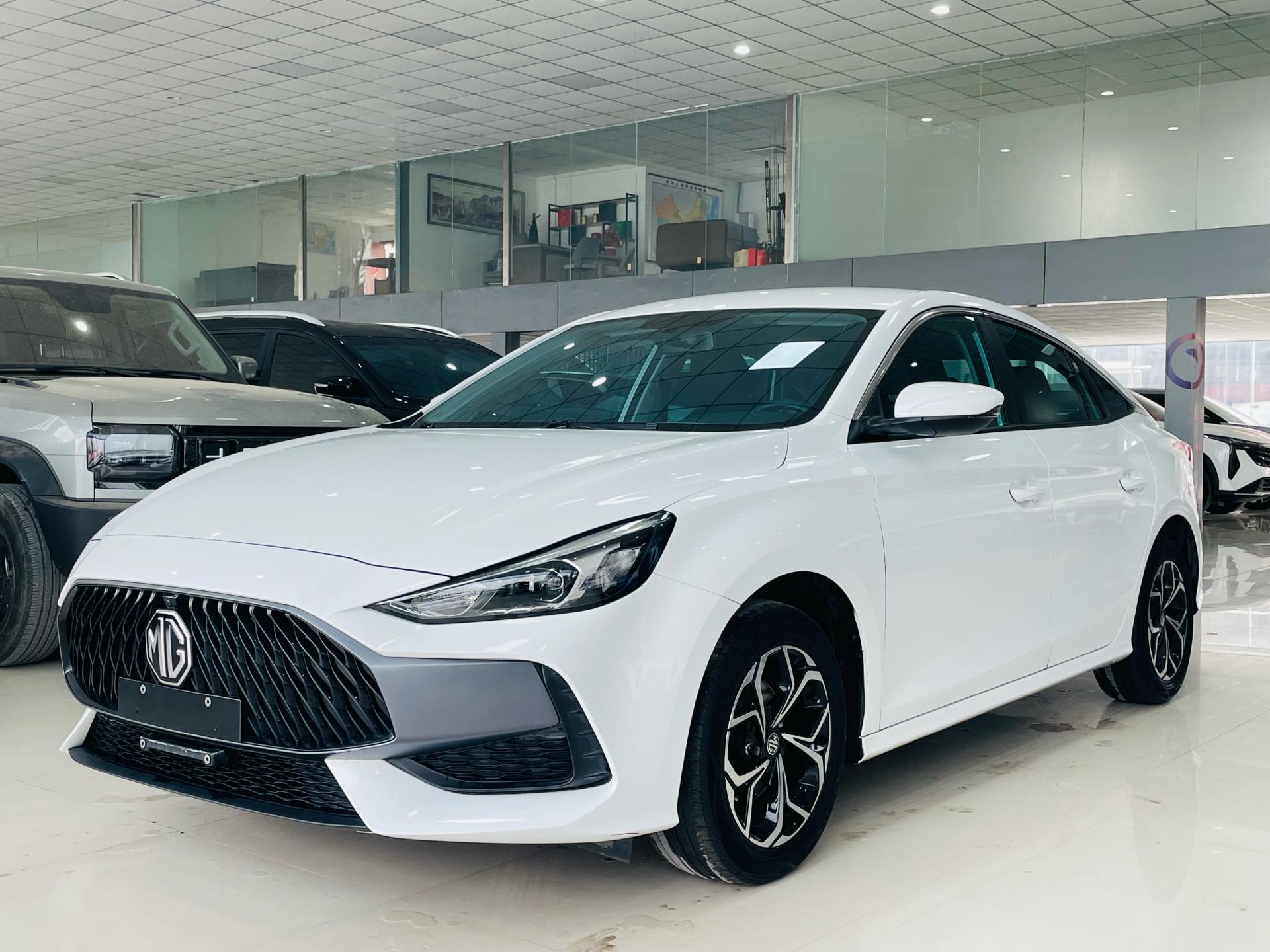 MG 5 2023 汽车图片 