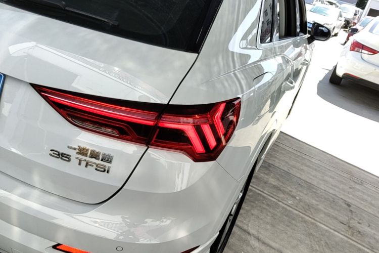 Audi Q3 2020 #8 Audi Q3 2020 car image #8