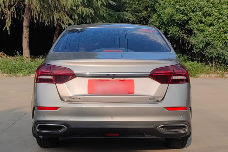 GEELY Emgrand 2021 car image #6