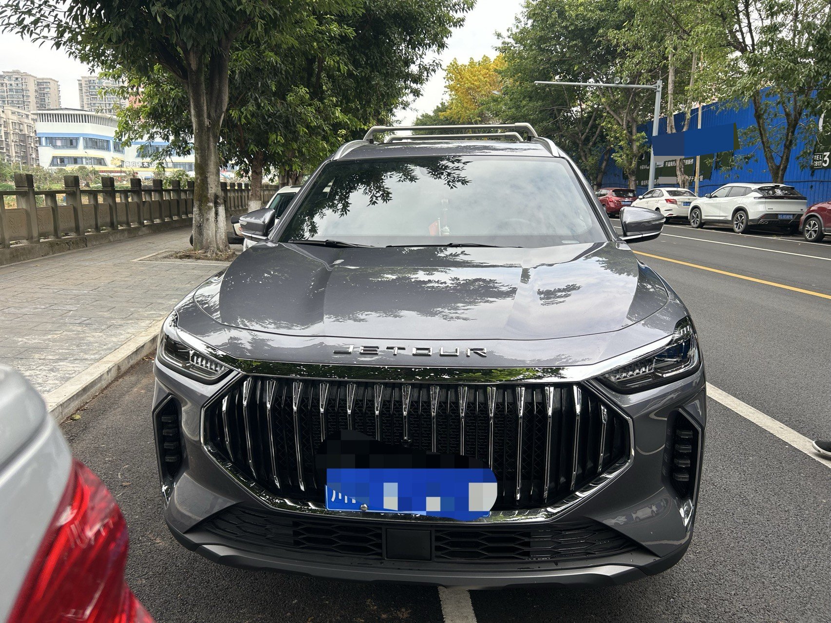 Jetour X70 PLUS 2025 #2 Jetour X70 PLUS 2025 car image #2