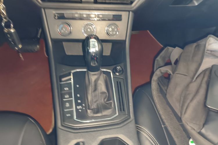 Volkswagen Lavida 2022 #18 Volkswagen Lavida 2022 car image #18