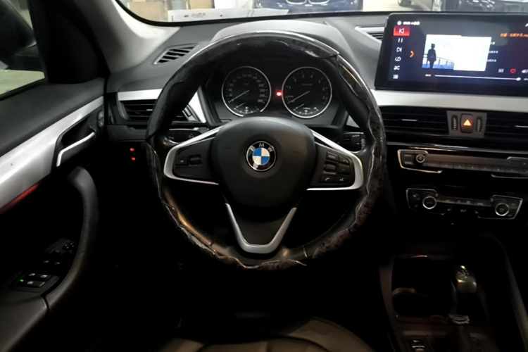 BMW X1 2017 #15 BMW X1 2017 car image #15