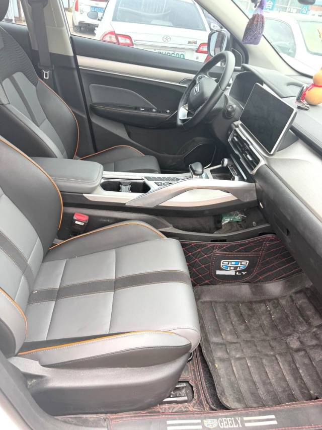 GEELY Coolray 2023 car image #5