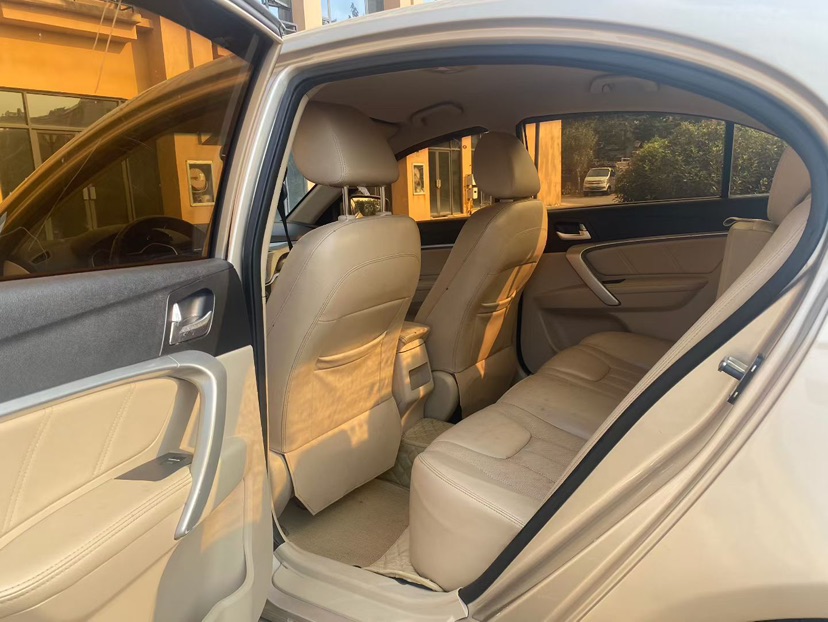 GEELY Emgrand 2018 #9 GEELY Emgrand 2018 image de voiture #9
