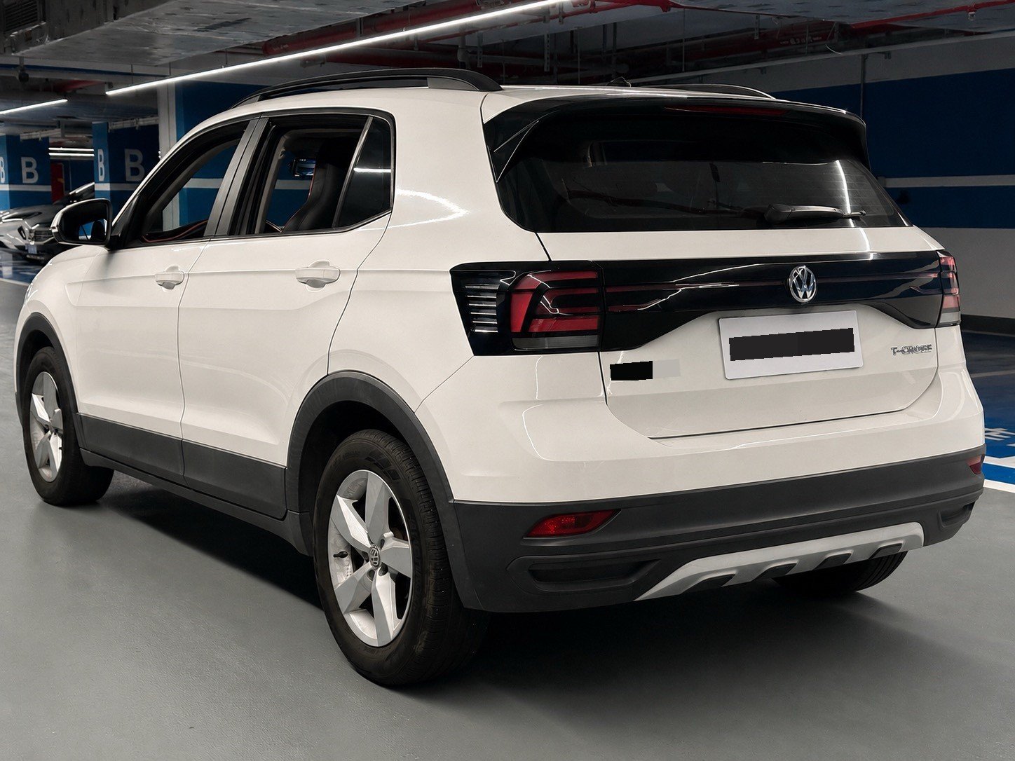 Volkswagen T-Cross 2020 #8 Volkswagen T-Cross 2020 car image #8