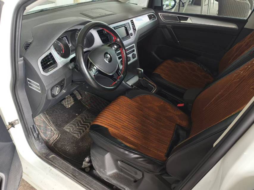 Volkswagen Golf Sportsvan 2016 صورة سيارة #3