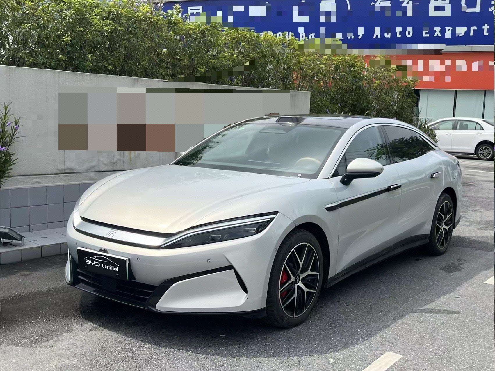 BYD HanL 2025 BYD HanL 2025 car image