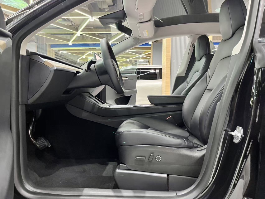 Tesla Model Y 2022 #7 Tesla Model Y 2022 car image #7