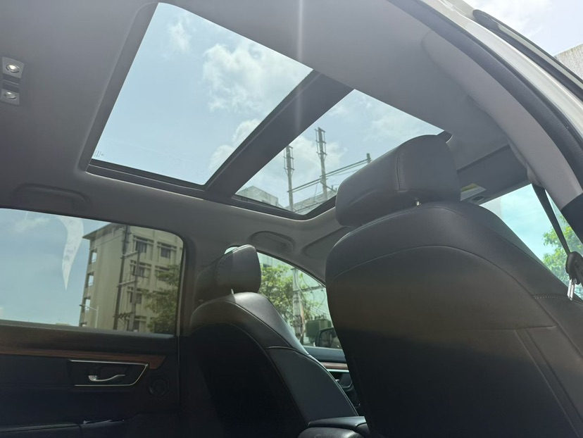 Honda CR-V 2017 car image #8