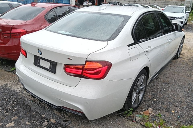 BMW 3 Series 2017 #7 BMW 3 Series 2017 car image #7