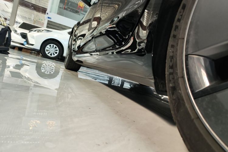 Tesla Model 3 2022 car image #27