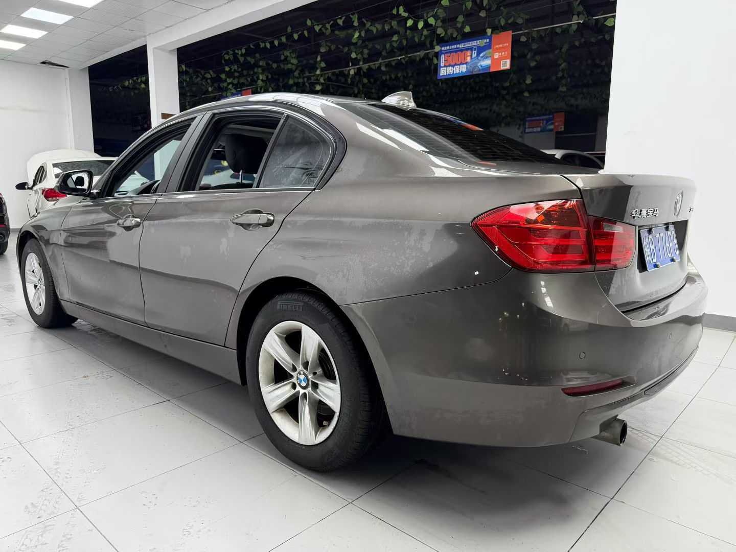 BMW 3 Series 2013 #4 BMW 3 Series 2013 car image #4