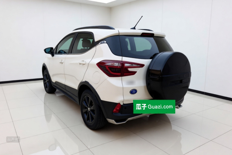 BYD Yuan New Energy 2019 #5 BYD Yuan New Energy 2019 car image #5