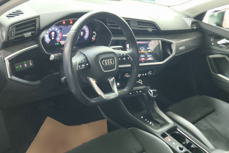 Audi Q3 2021 #10 Audi Q3 2021 car image #10