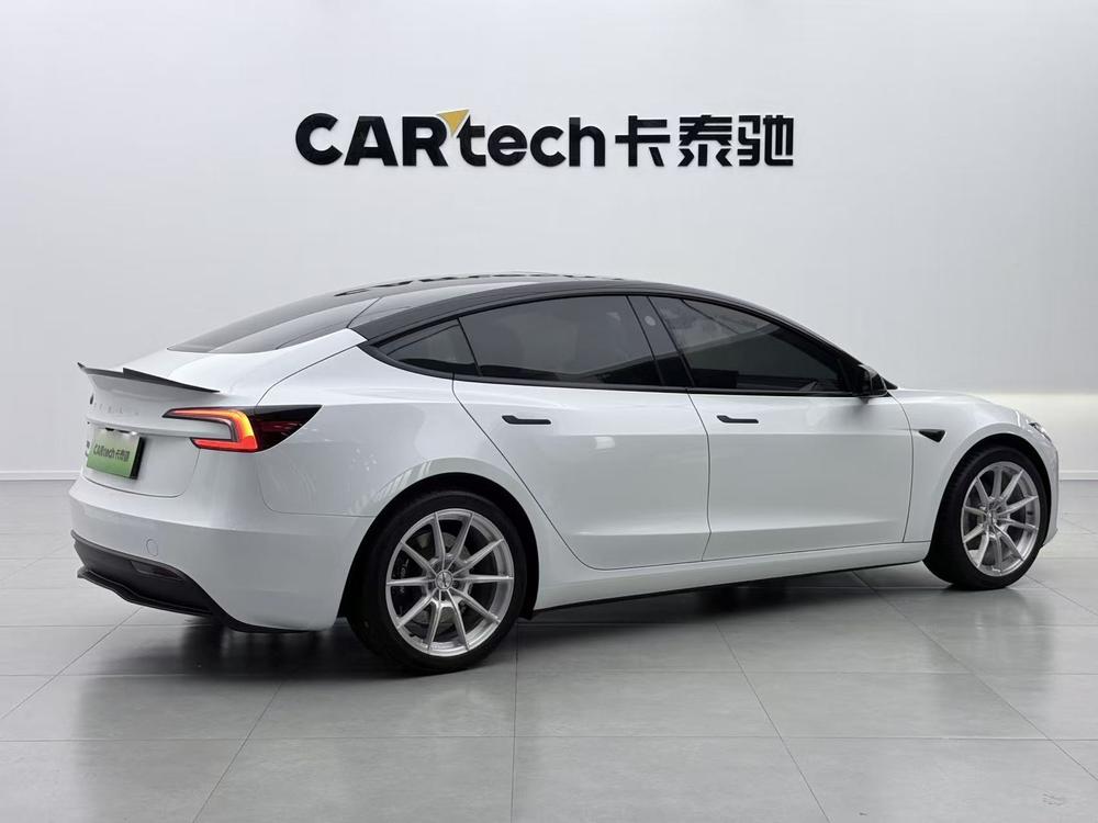 Tesla Model 3 2024 imagem de carro #4