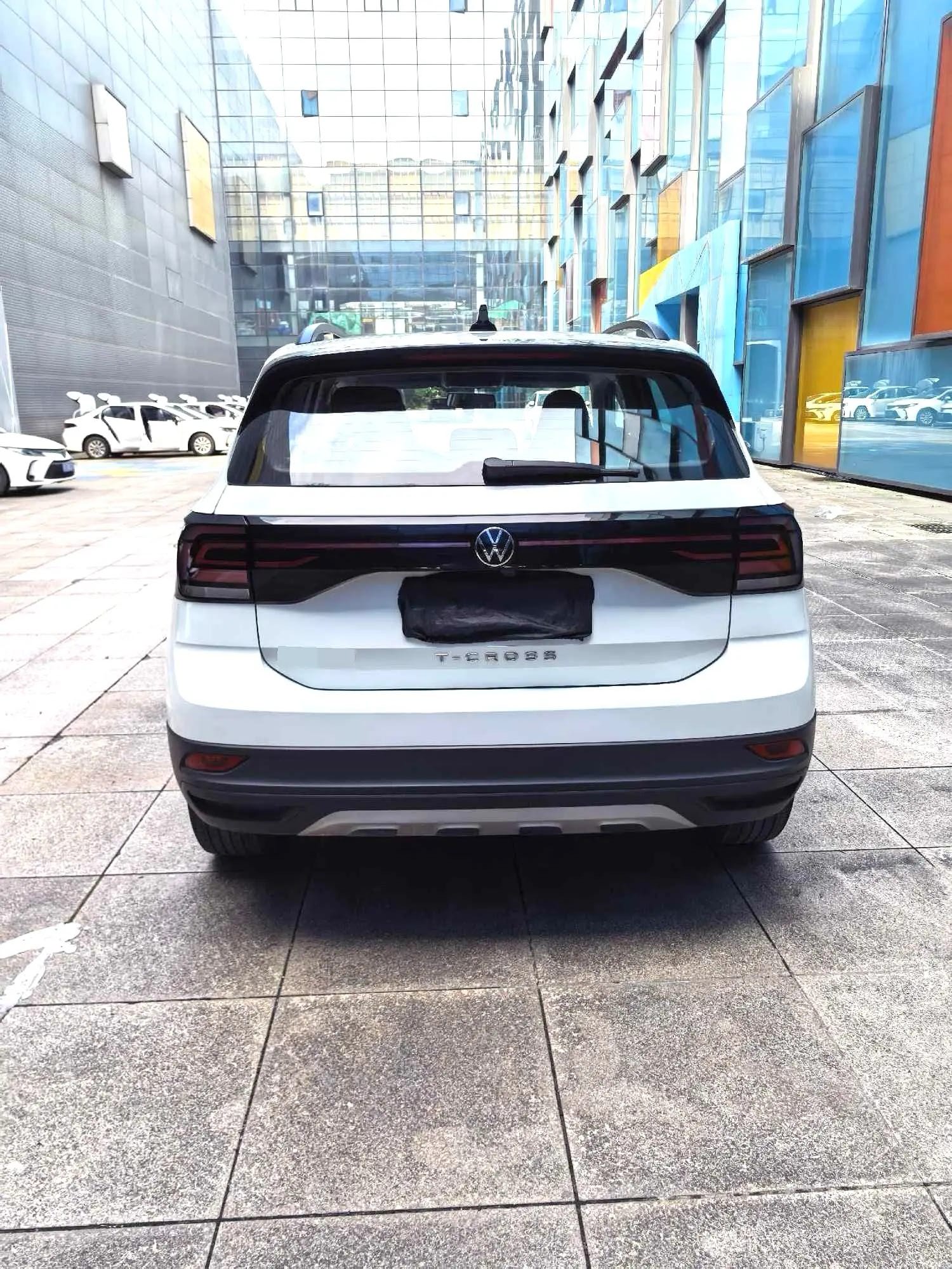 Volkswagen T-Cross 2025 #8 Volkswagen T-Cross 2025 car image #8