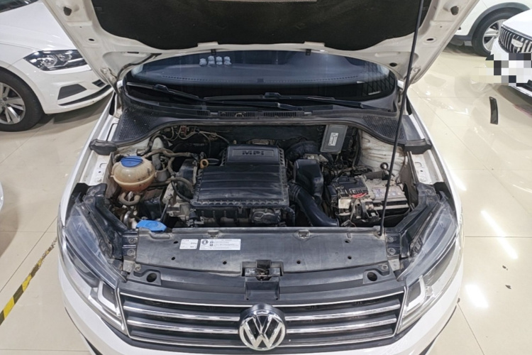 Volkswagen Santana 2018 car image #20