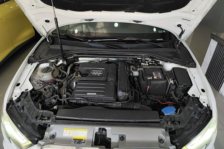 Audi A3 2020 car image #20