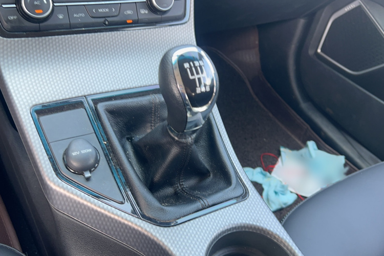 GEELY Emgrand GS 2018 car image #14