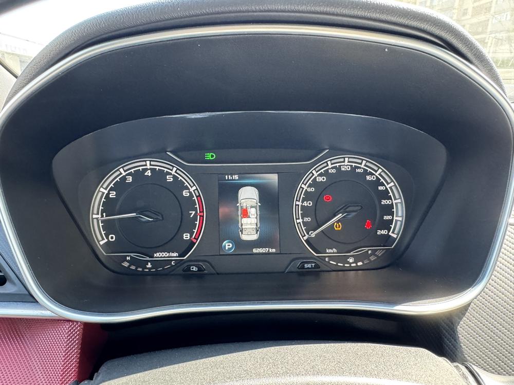 GEELY Binray 2021 car image #18