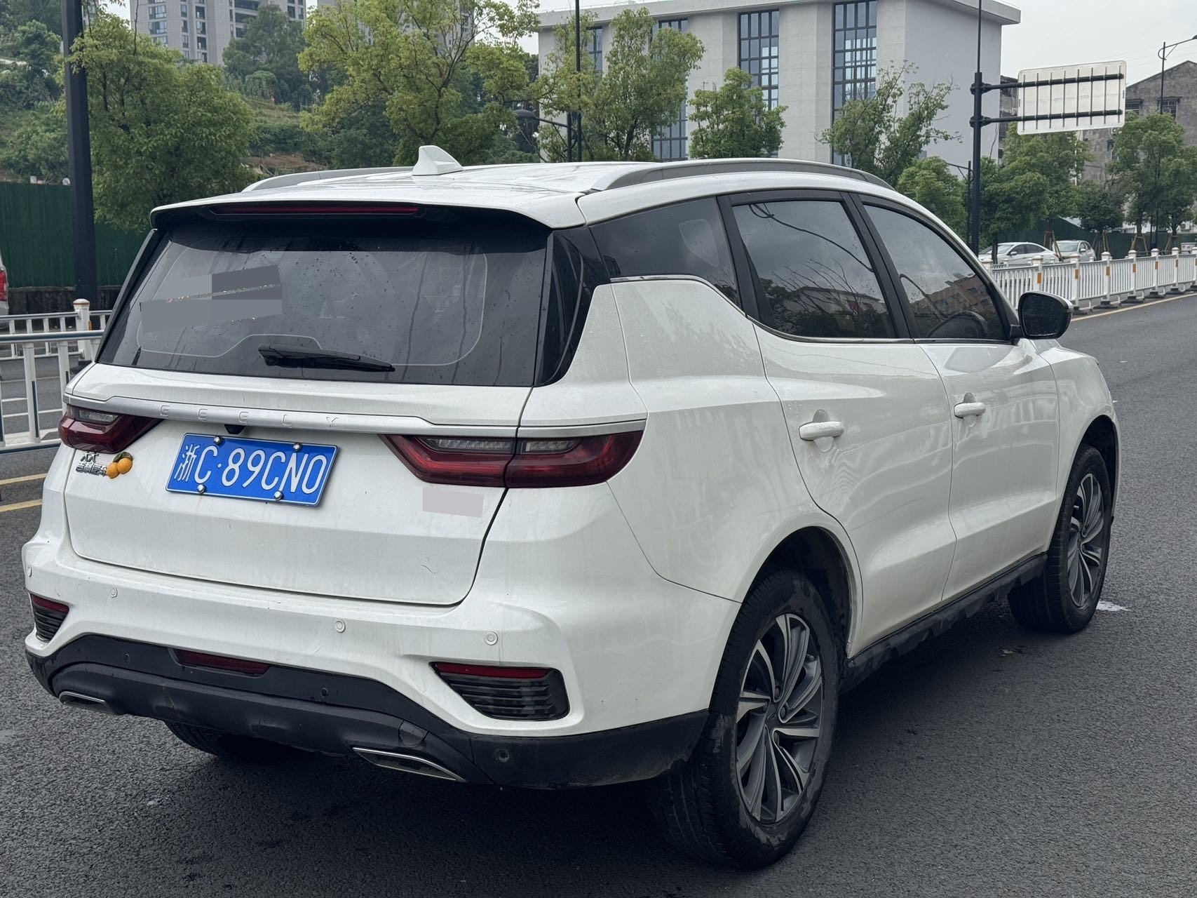 GEELY Vision X6 2020 car image #7