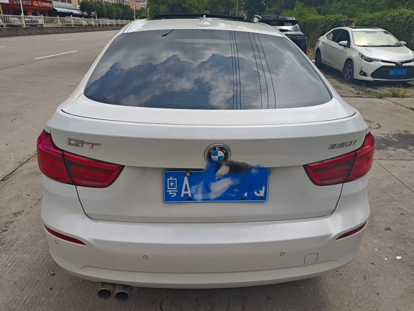 BMW 3 Series GT 2018 #8 BMW 3 Series GT 2018 car image #8
