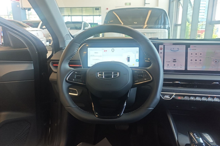 GEELY Binray 2025 صورة سيارة #11