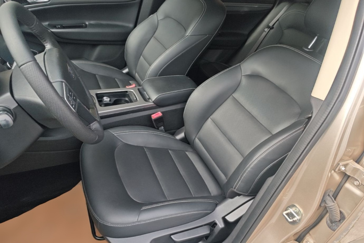 GEELY Emgrand GS 2017 #15 GEELY Emgrand GS 2017 صورة سيارة #15