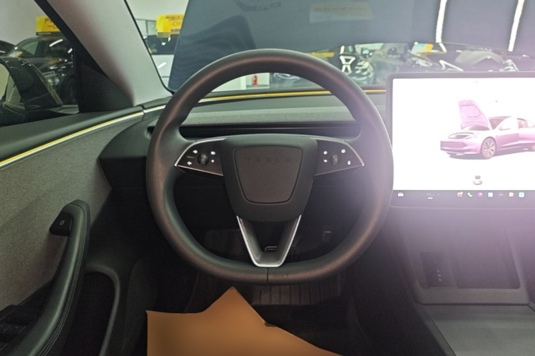 Tesla Model 3 2024 #11 Tesla Model 3 2024 car image #11