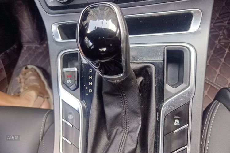 GEELY Emgrand 2020 #16 GEELY Emgrand 2020 image de voiture #16