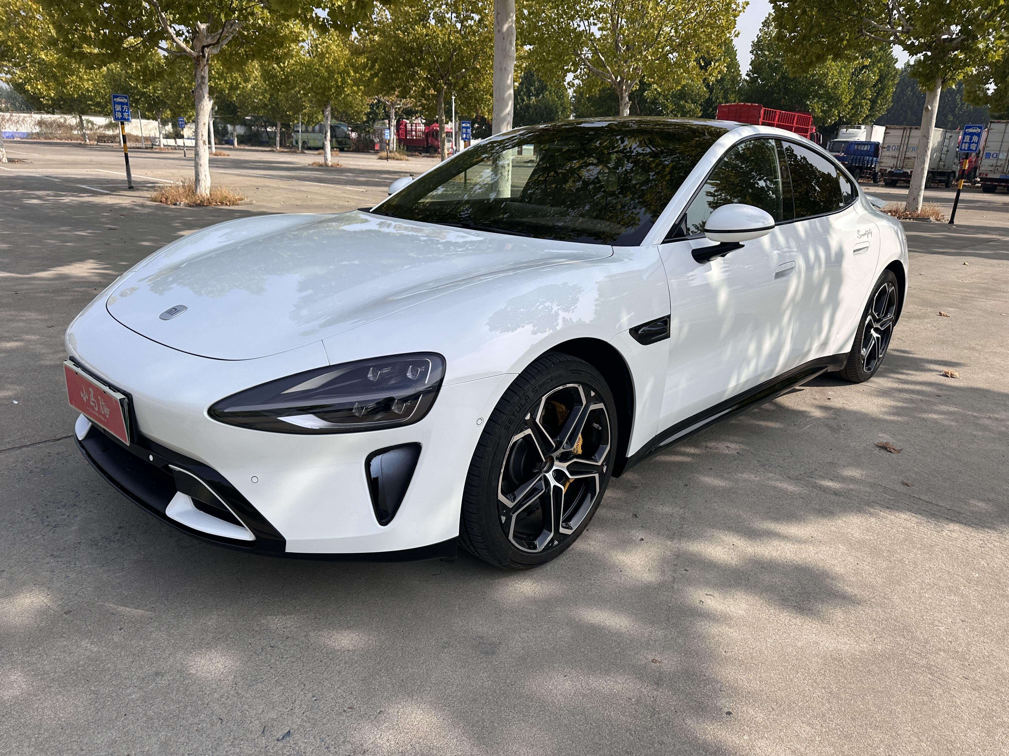 MI SU7 2025 car image 