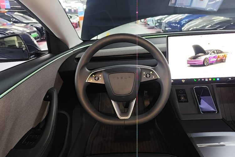 Tesla Model 3 2025 #11 Tesla Model 3 2025 car image #11