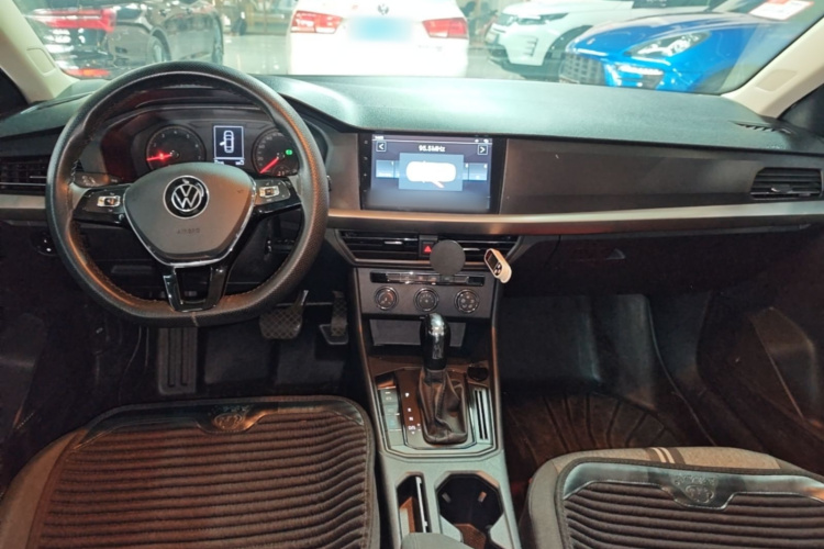 Volkswagen Lavida 2022 #10 Volkswagen Lavida 2022 car image #10