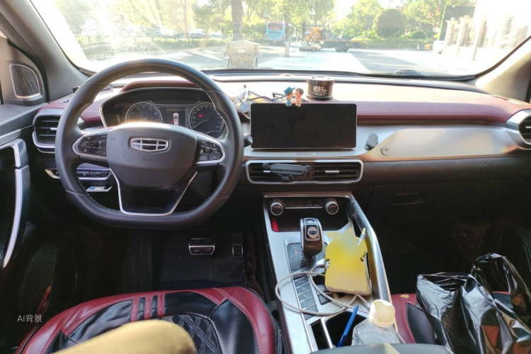 GEELY Coolray 2021 car image #11