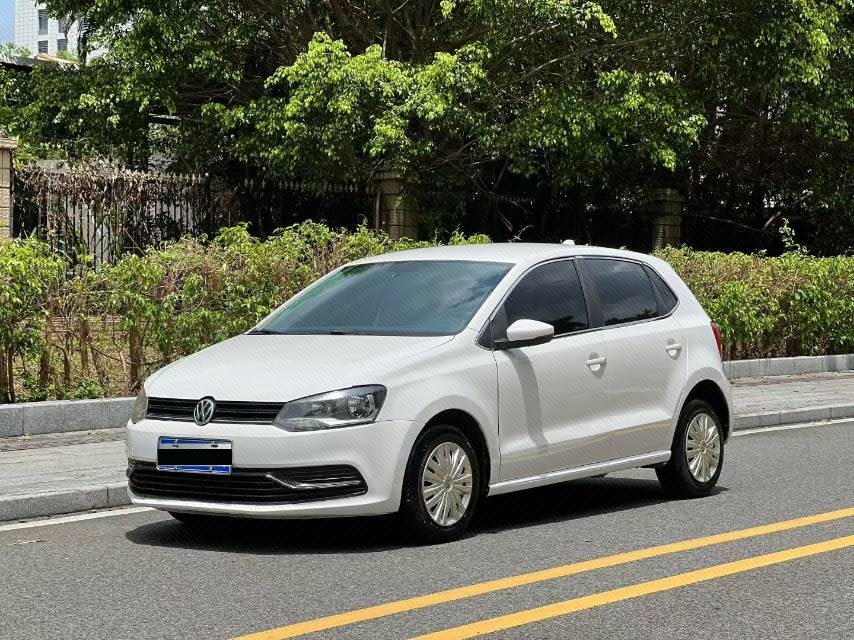 Volkswagen Polo 2019 car image 