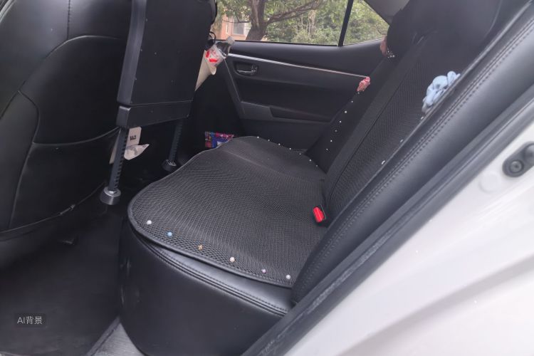 Toyota Corolla 2018 #19 Toyota Corolla 2018 car image #19