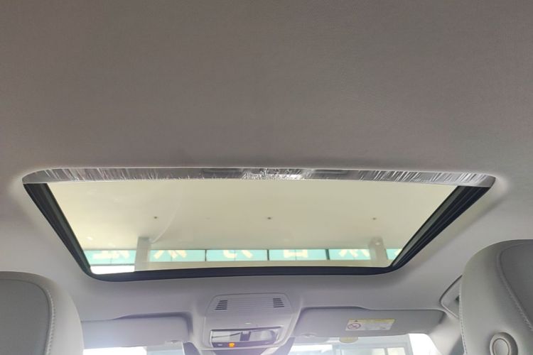 2025 #18 2025 immagine di auto #18