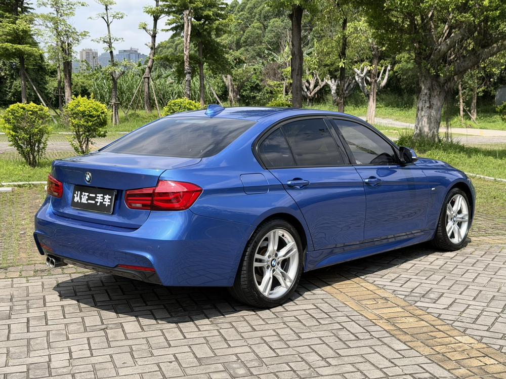 BMW 3 Series 2017 car image #6