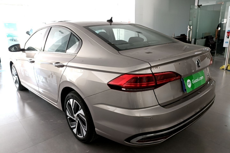 Volkswagen Bora 2024 car image #7