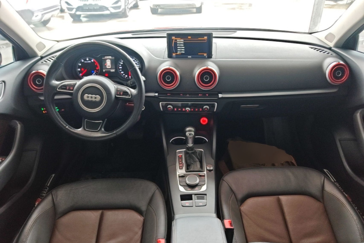 Audi A3 2016 immagine di auto #10