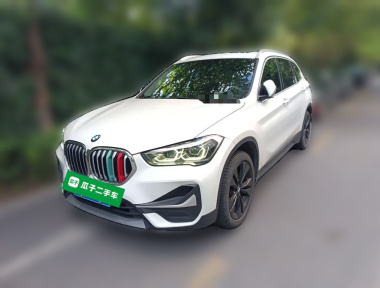 BMW X1 2021 BMW X1 2021 car image