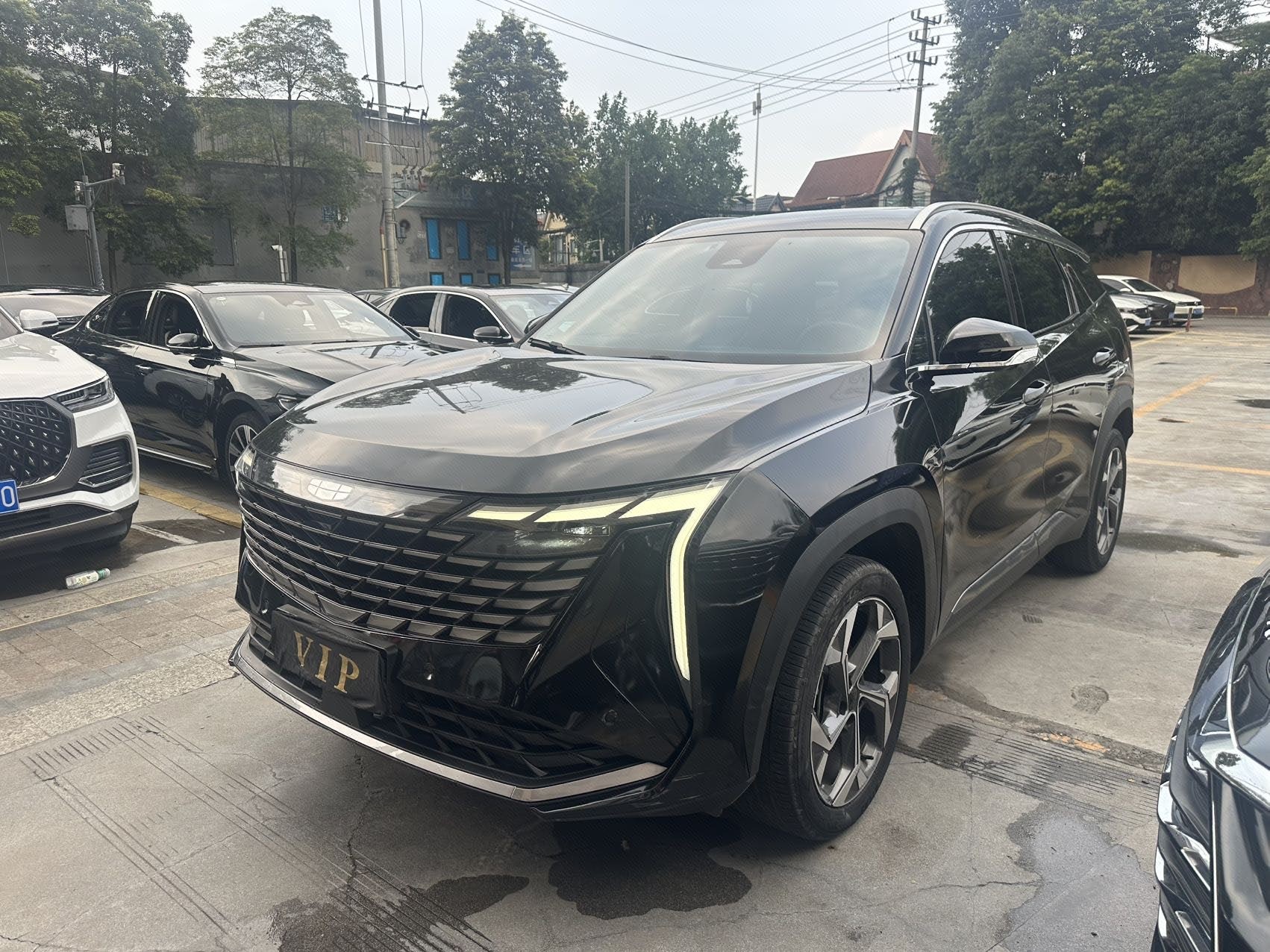 GEELY Boyue L 2023 car image 