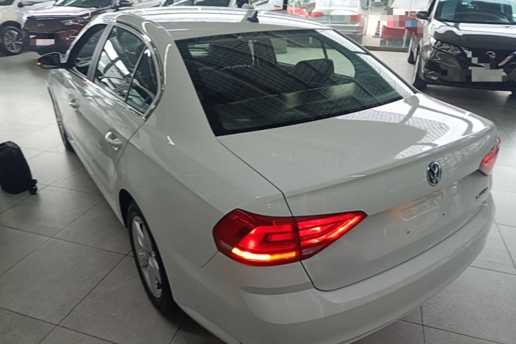 Volkswagen Lavida 2017 #5 Volkswagen Lavida 2017 car image #5