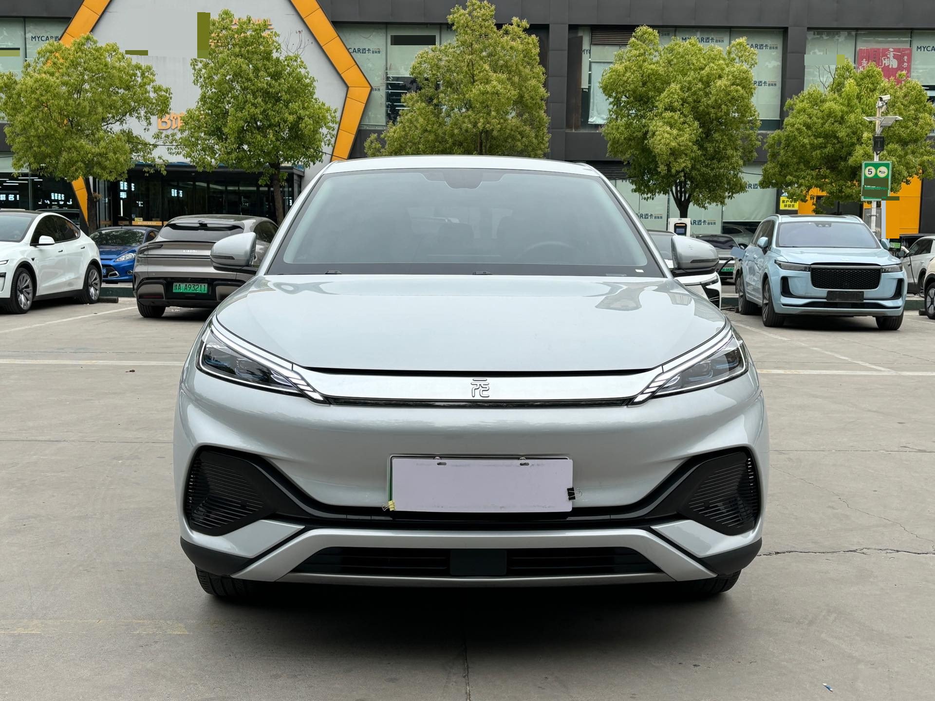 BYD Yuan Plus 2023 car image #2