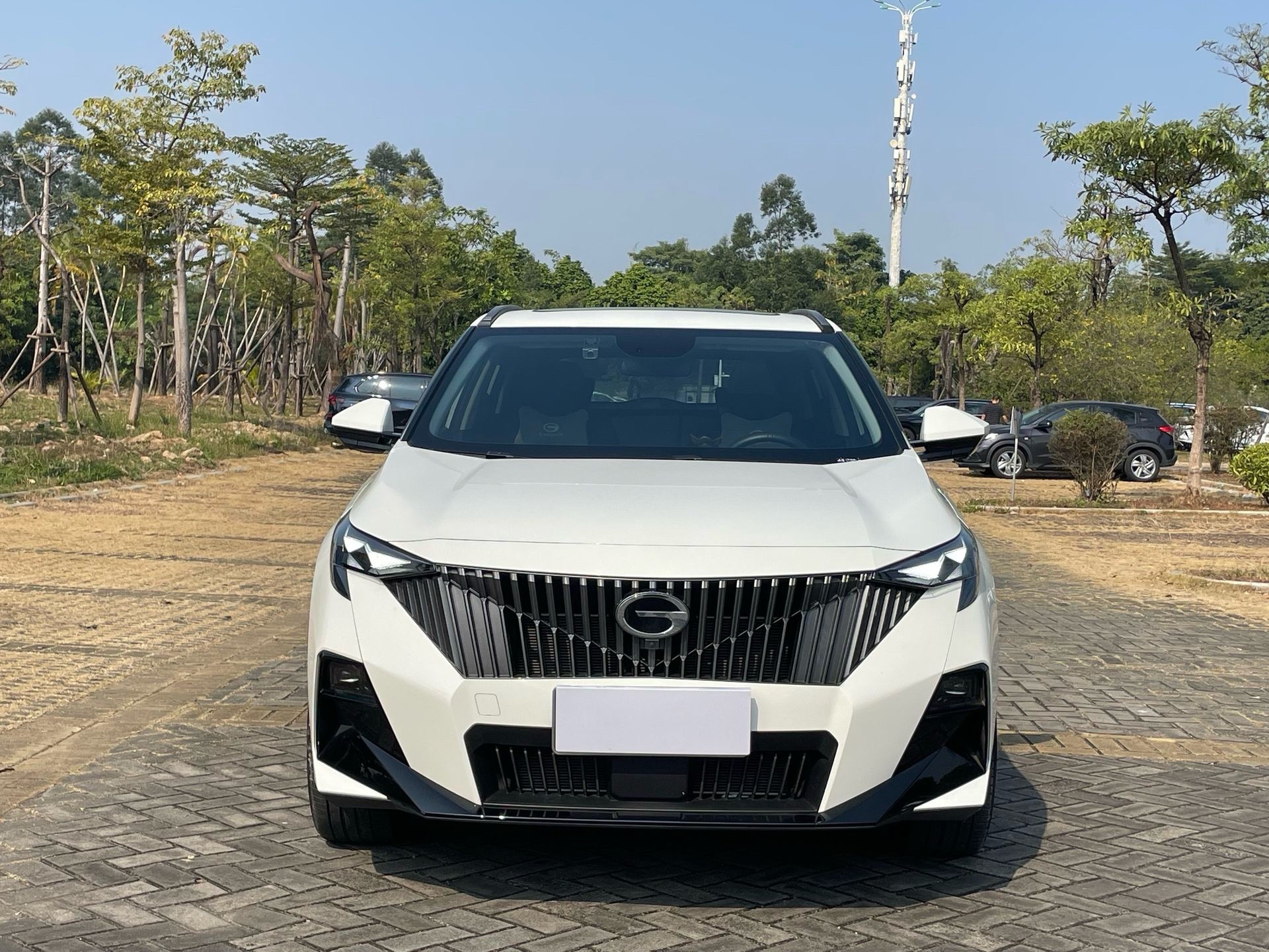 GAC Trumpchi GS3 2023 #2 GAC Trumpchi GS3 2023 car image #2