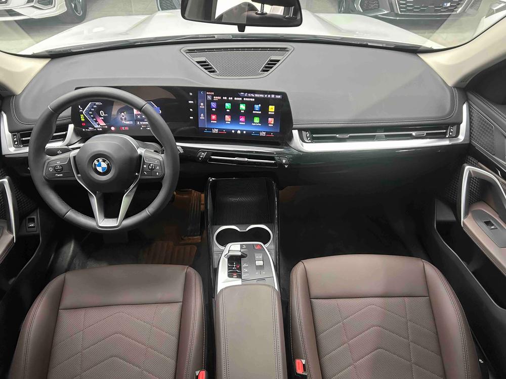 BMW X1 2023 imagen de coche #19